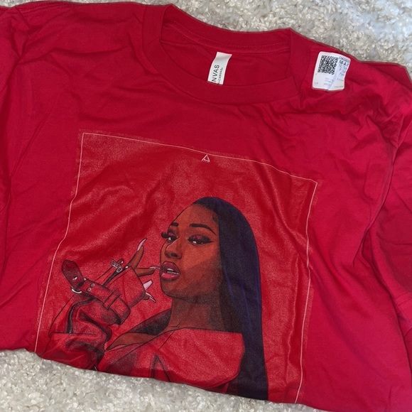Ladies Red Megan thee Stallion t-shirt (size: large/new with sticker) - Picture 5 of 5
